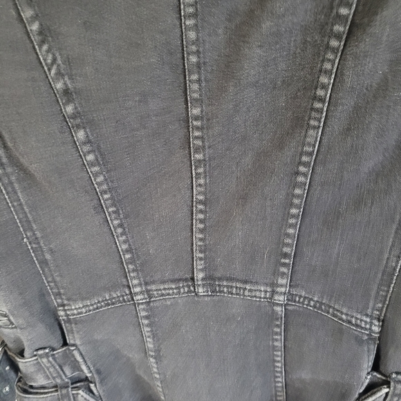 Women's Black Denim Jacket - Picture 10 of 11